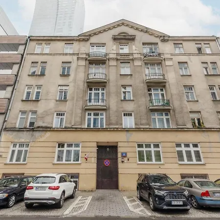 Metro Rondo Onz By Renters Apartment Warsaw